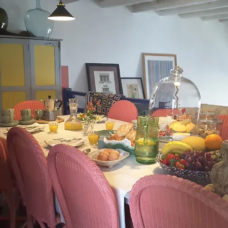 Bed & Breakfast Rua Das Rosas 22/b&b