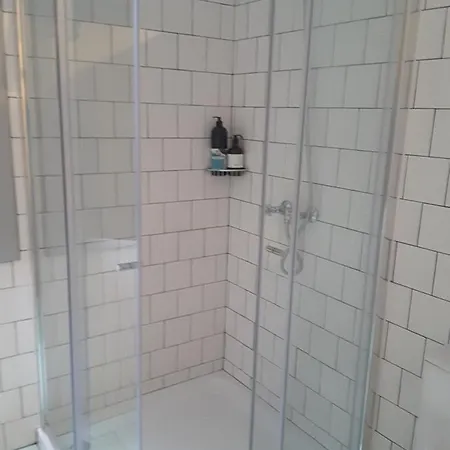 Rua Das Rosas 22/b&b * Figueira da Foz