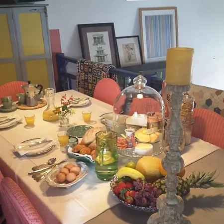 Rua Das Rosas 22/b&b